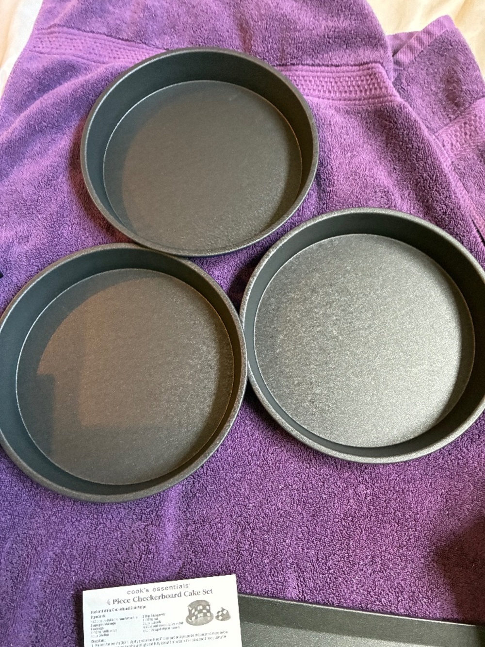 New in Box Cooks Essentials Blue 8 pc Bakeware Set